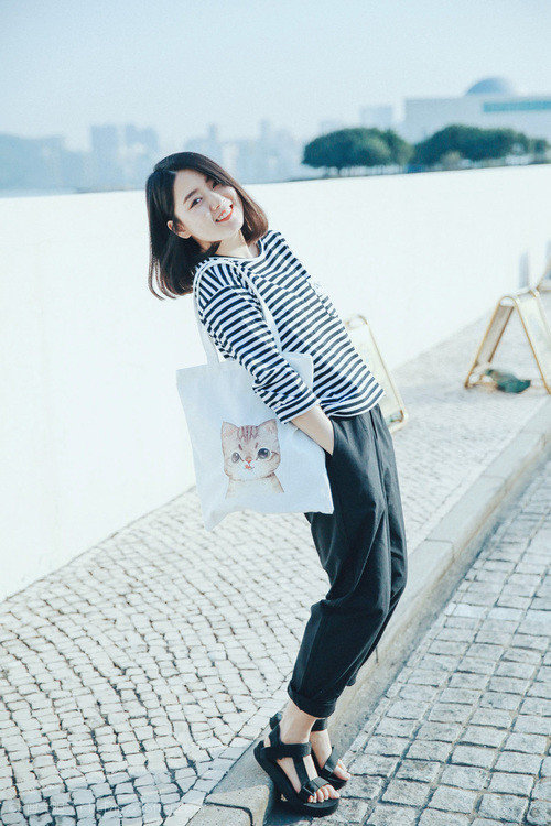 “青少年足球技能培训课程创新,趣味性强”,青少年足球培训内容