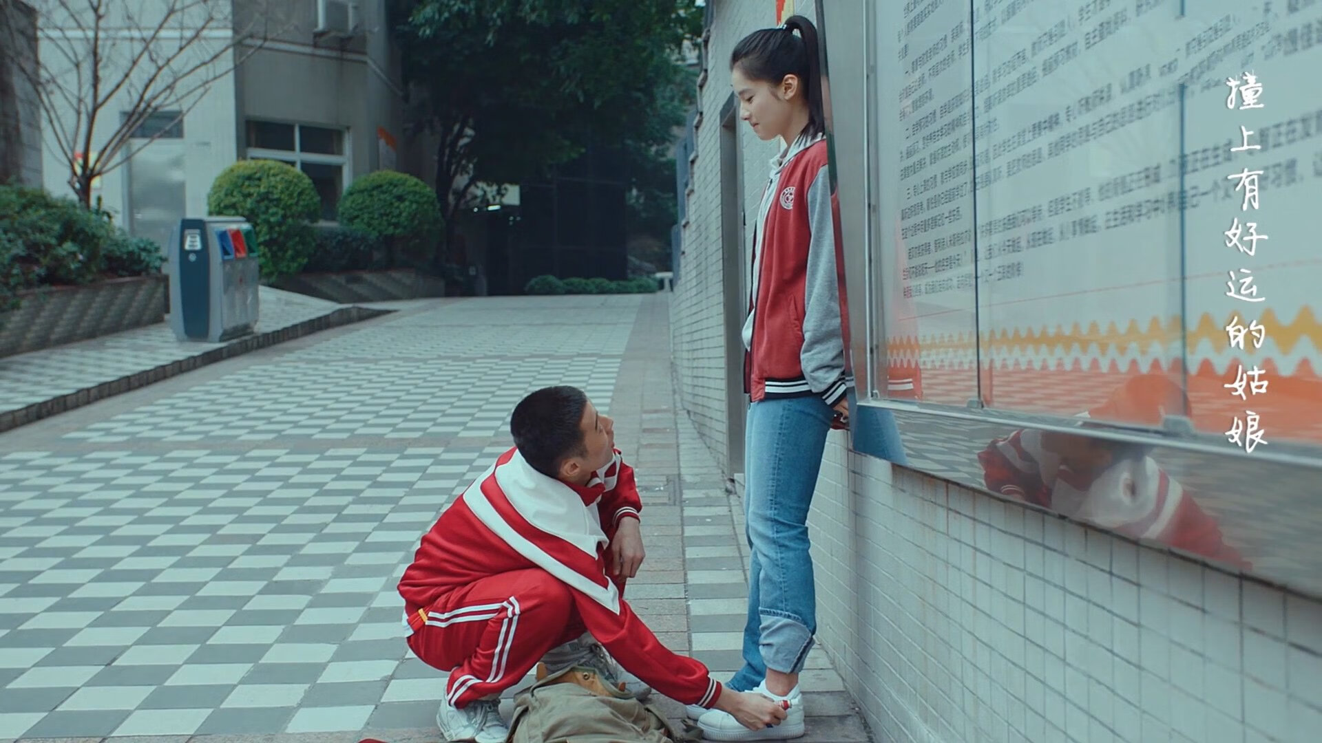 服务创新:赛车运动背后的智能科技,智能车赛道材料