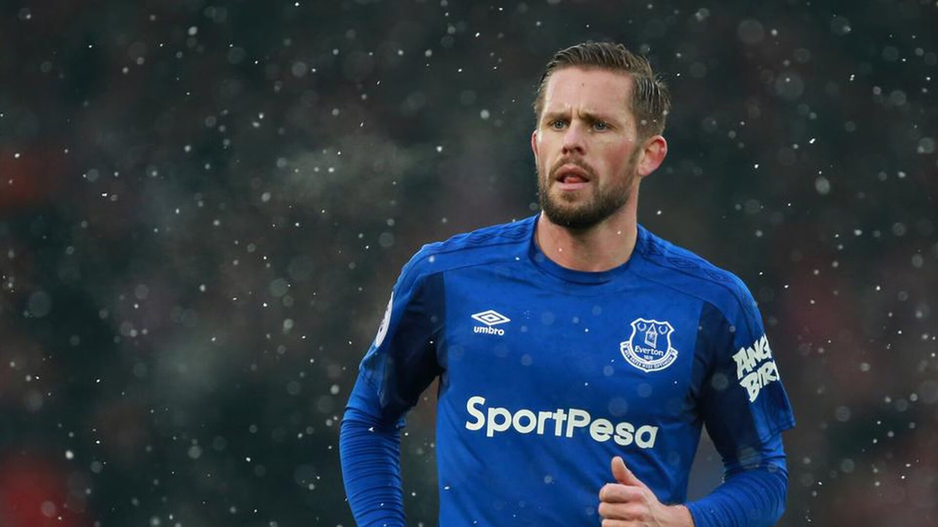 外线射手的跑位技巧分析，外线射手的跑位技巧分析视频