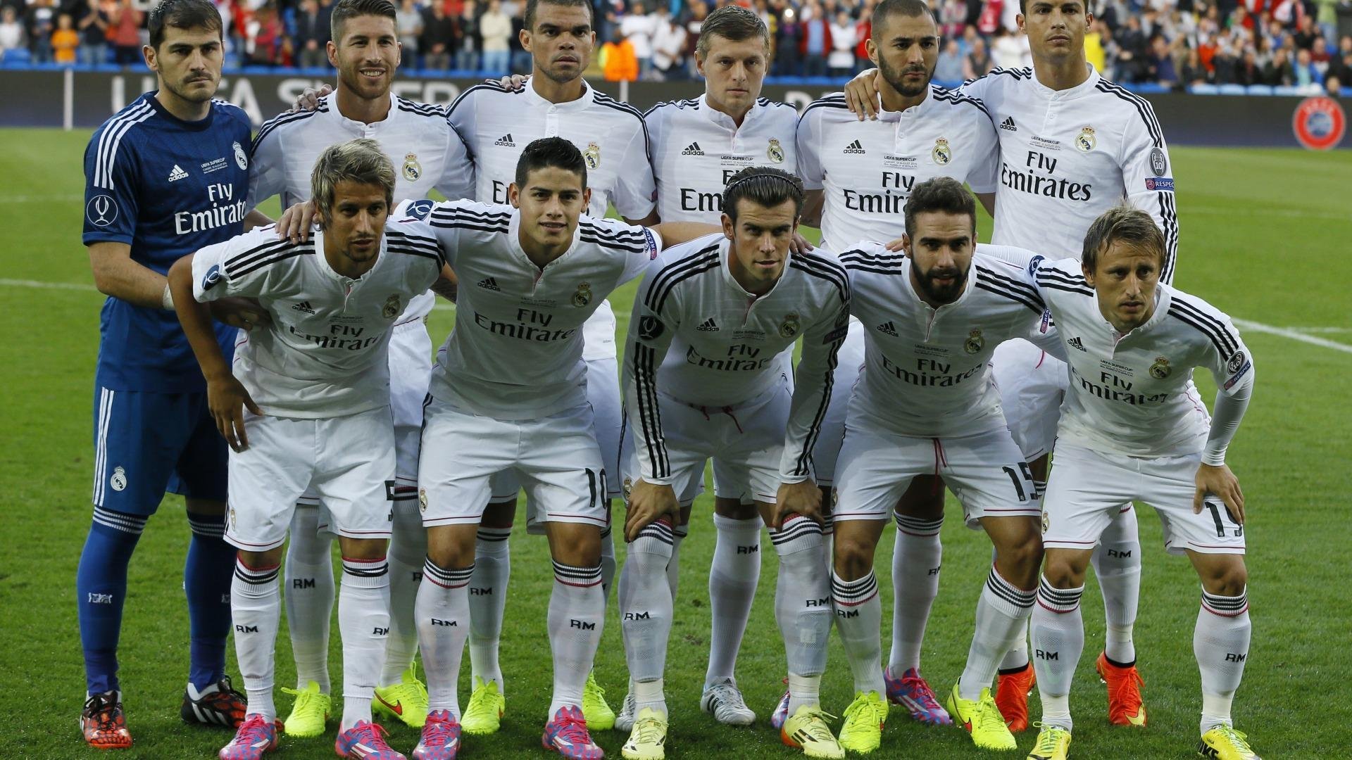 弗赖堡站位灵活打出多线推进模式，弗赖堡对多特蒙德比分预测